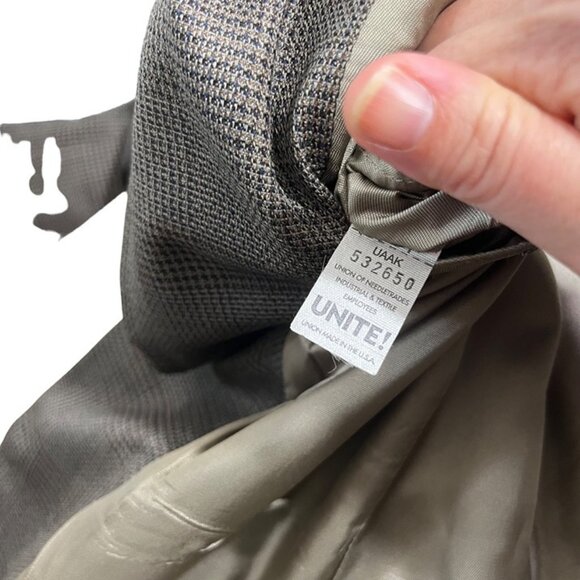 Hart Schaffner Marx men's Sport coat 44L gray brown plaid 2 button - Picture 7 of 8